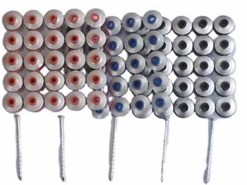 Clavos para techos ensamblados con vástago roscado y tapa de plástico